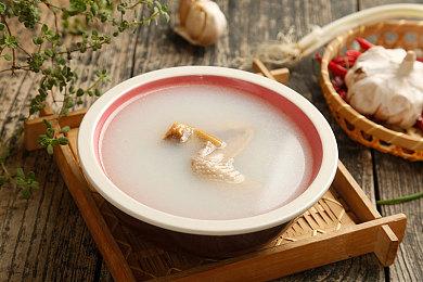 中美AI竞争 美拿出5000亿美元中国砸1万亿元